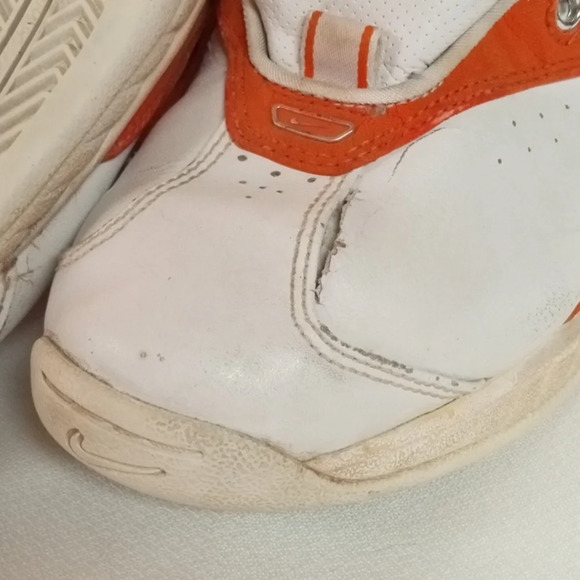 Vintage Nike Basketball Shoes Size 9 - Picture 5 of 7